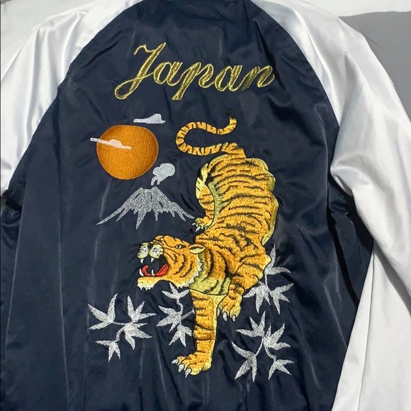 Tiger bomber jacket - Picture 4 of 6